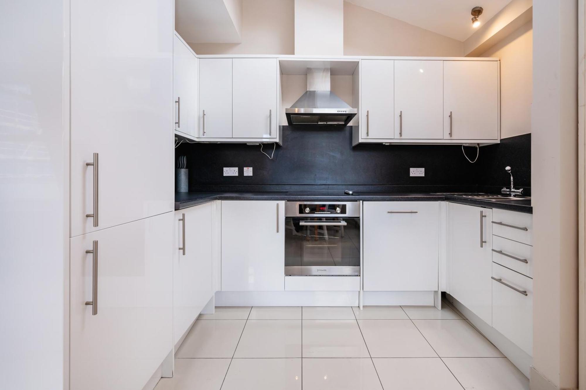 Paddington Modern Apartments London Eksteriør billede